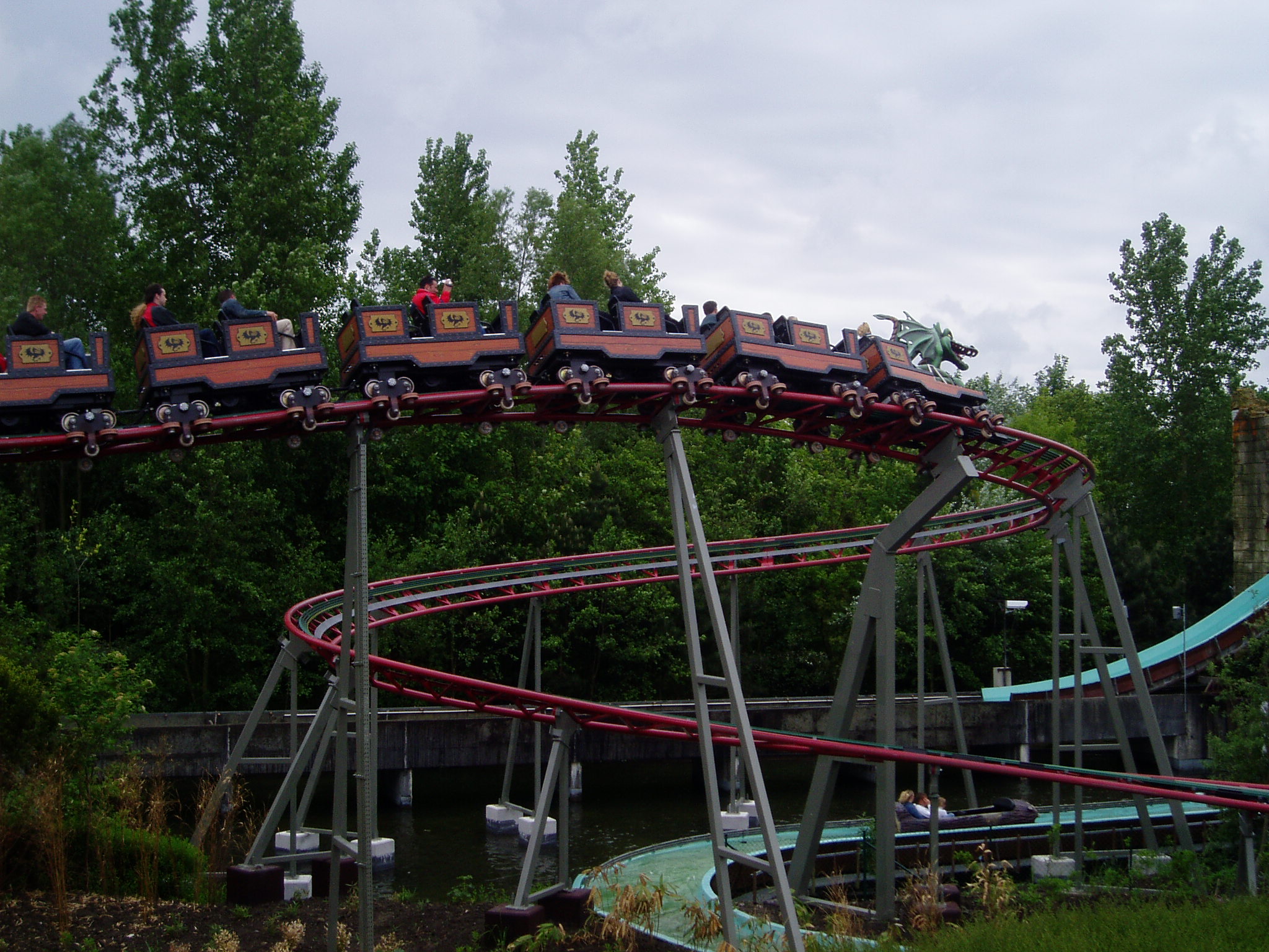 You are currently viewing Draak (Plopsaland De Panne)