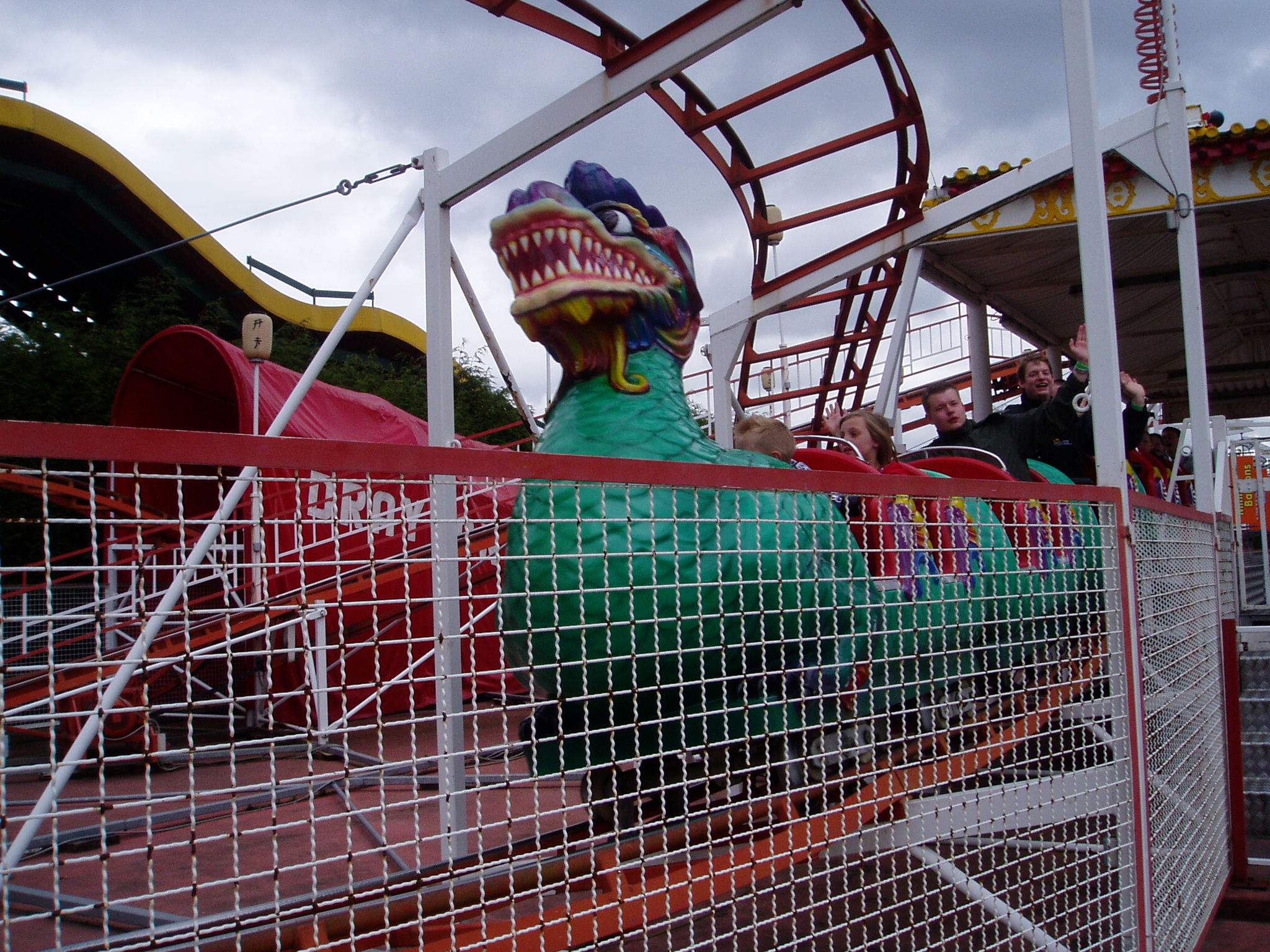 You are currently viewing Super Dragon (Drayton Manor)