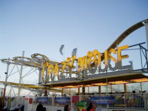 Read more about the article Crazy Mouse (Brighton Pier)
